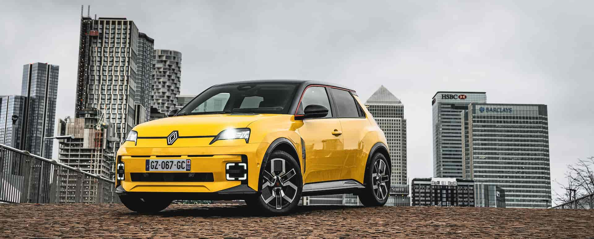 Renault 5 in Yellow with London City Backdrop